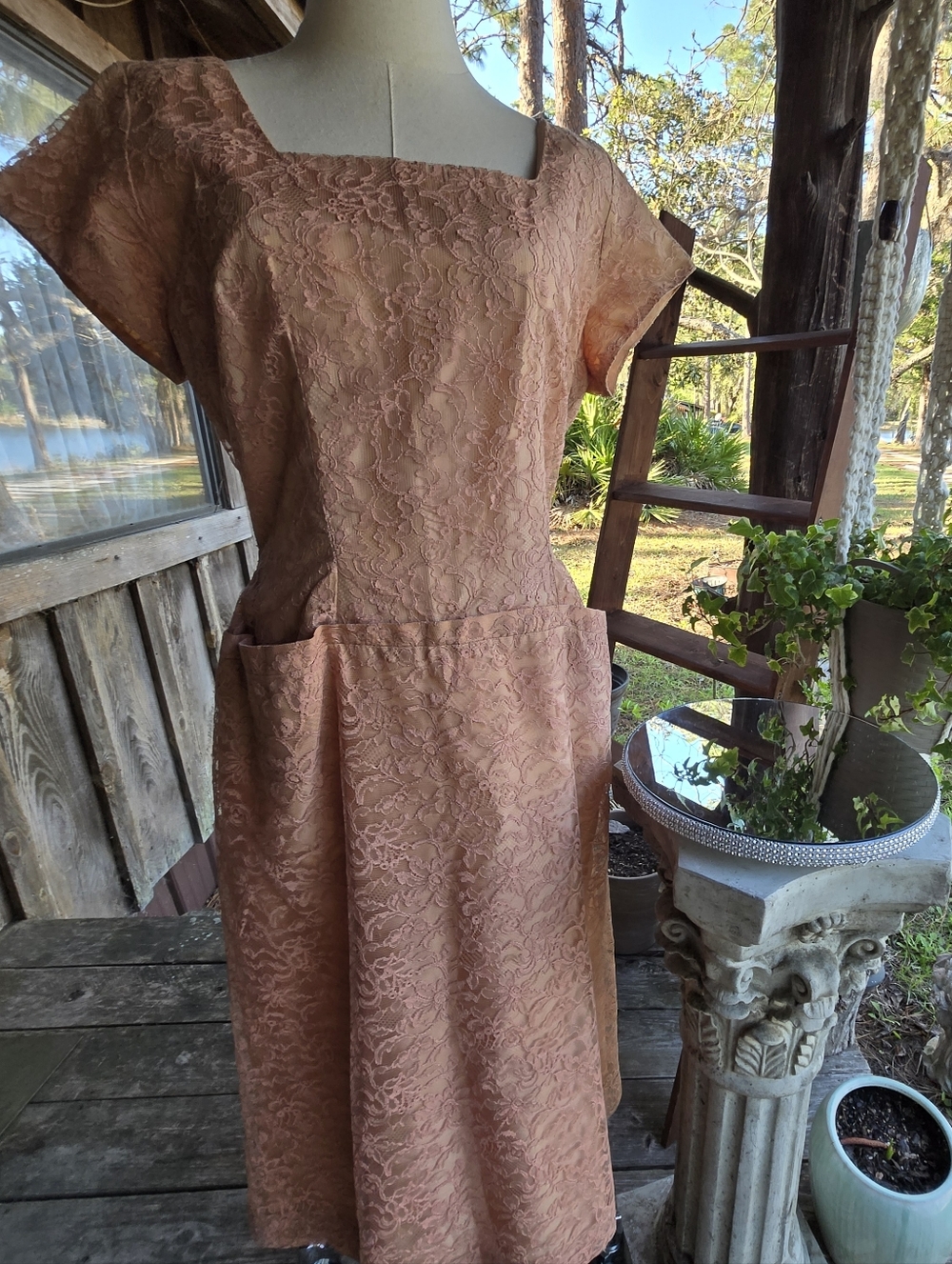 Lord & Taylor Mauve Pink Vintage Lace Midi Dress Size Small